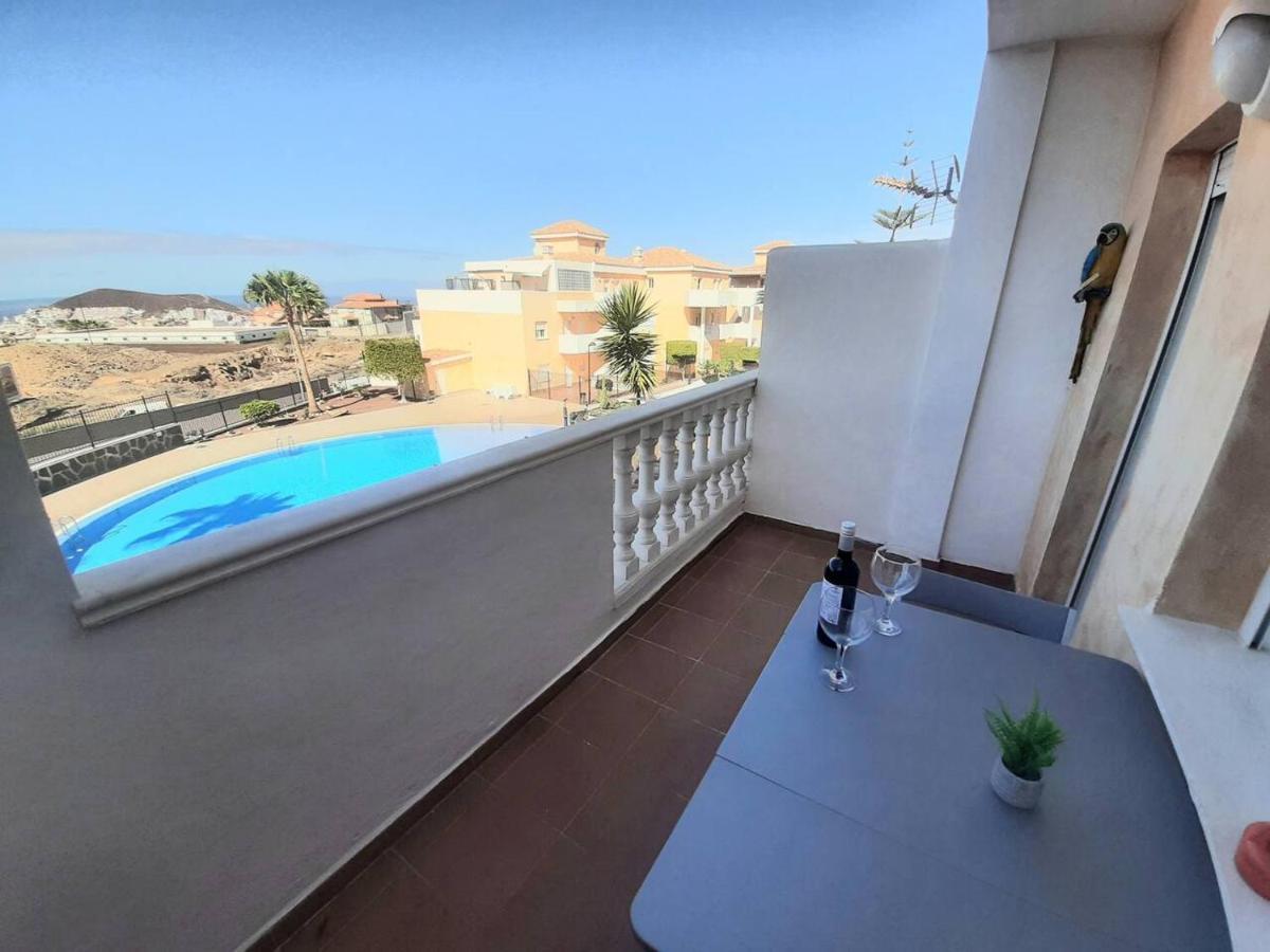 1 Bedroom Giuly Sea Views In Los Cristianos Los Cristianos  Ngoại thất bức ảnh